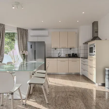 Boutique Tenerife Costa Adeje (Tenerife)