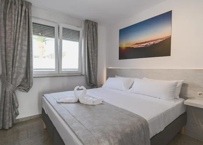 Boutique Tenerife فيلة *