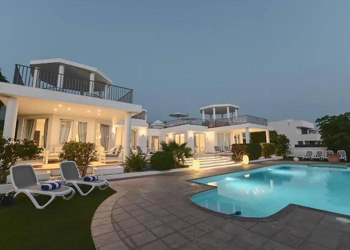 Boutique Tenerife * אדחה